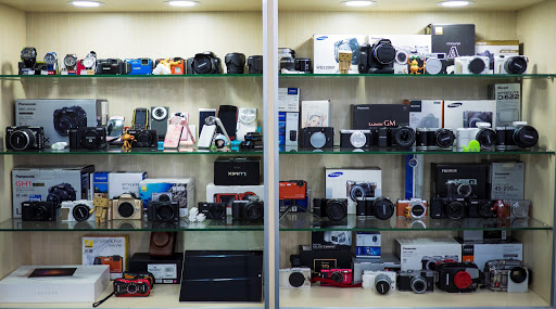 LP Camera Store - Authorized Dealer of Olympus Vietnam