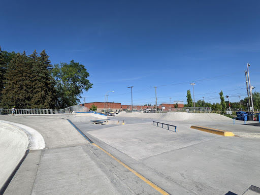Pointe-Claire Skatepark