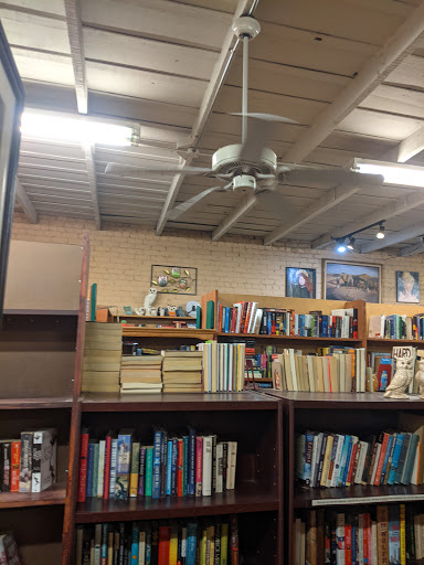 Used Book Store «Downtowne Bookstore», reviews and photos, 3582 Main St, Riverside, CA 92501, USA