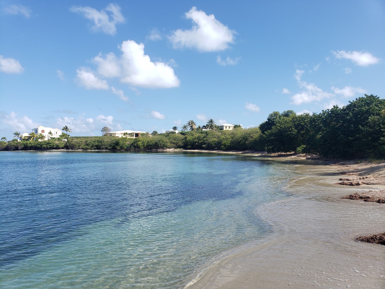 Foto av St. Croix Chenay beach och bosättningen