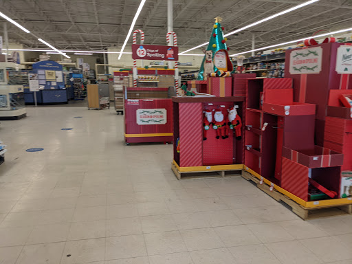 Pet Supply Store «PetSmart», reviews and photos, 475 Bank St, Waterbury, CT 06708, USA