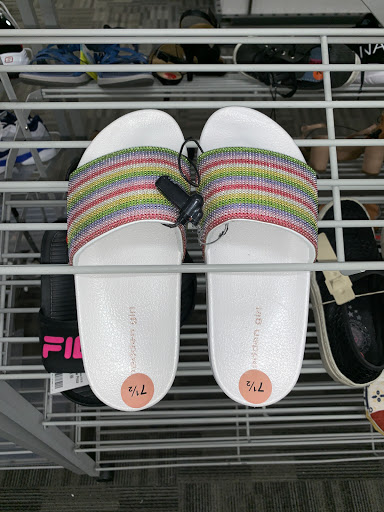 Clothing Store «Burlington Coat Factory», reviews and photos, 480 Boston Rd, Billerica, MA 01821, USA