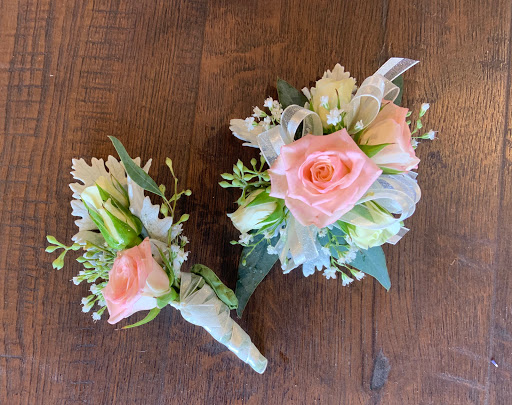 Florist «Cameron Park Florist», reviews and photos, 3300 Coach Ln, Shingle Springs, CA 95682, USA