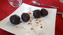 Truffe en chocolat du Restaurant français Restaurant La Bergerie 86340 à Nieuil-l'Espoir - n°5