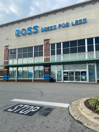 Clothing Store «Ross Dress for Less», reviews and photos, 3500 East-West Hwy, Hyattsville, MD 20782, USA