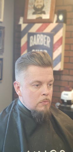 Barber Shop «Classic Blends Barbershop», reviews and photos, 1700 Elmwood Ave, Warwick, RI 02888, USA