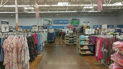 Discount Store «Walmart», reviews and photos, 10000 SE 82nd Ave, Happy Valley, OR 97086, USA