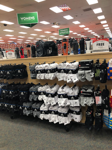 Shoe Store «Shoe Carnival», reviews and photos, 3408 S Glenstone Ave, Springfield, MO 65804, USA