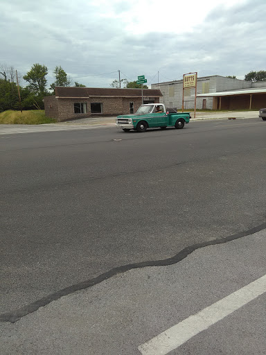 Auto Parts Store «NAPA Auto Parts - Brazil Automotive Supply», reviews and photos, 425 W National Ave, Brazil, IN 47834, USA