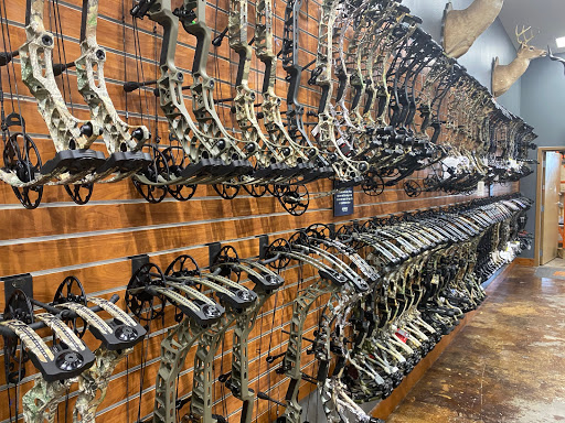 Sporting Goods Store «Bowie Outfitters», reviews and photos, 8630 Perkins Rd, Baton Rouge, LA 70810, USA