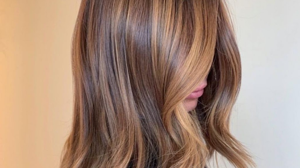 Jill Dougherty Family Stylists 46544