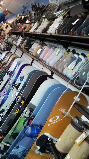 Sporting Goods Store «Play It Again Sports», reviews and photos, 7499 W Layton Ave, Greenfield, WI 53220, USA