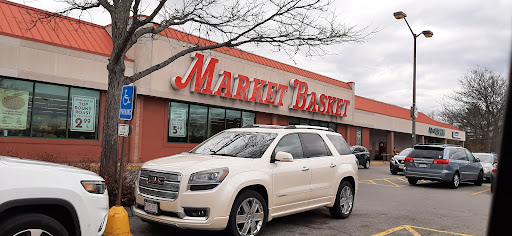 Shopping Mall «Stadium Plaza Shopping Center», reviews and photos, 10 Main St, Tewksbury, MA 01876, USA