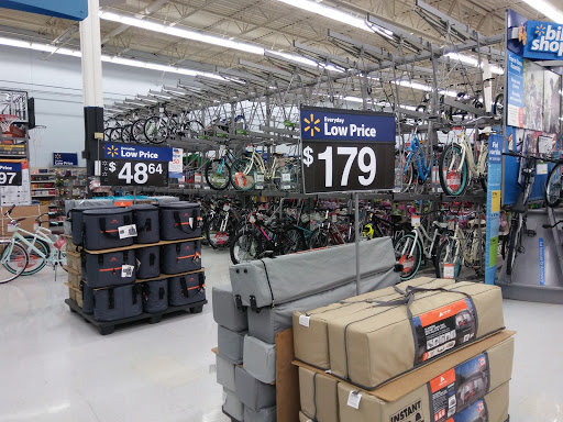 Discount Store «Walmart», reviews and photos, 1450 University Ave W, St Paul, MN 55104, USA