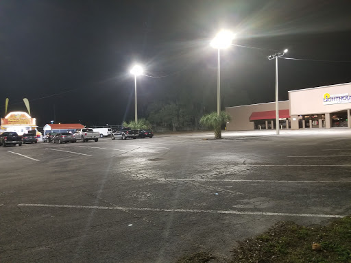 Thrift Store «Lighthouse Ministries», reviews and photos, 535 E Brandon Blvd, Brandon, FL 33511, USA