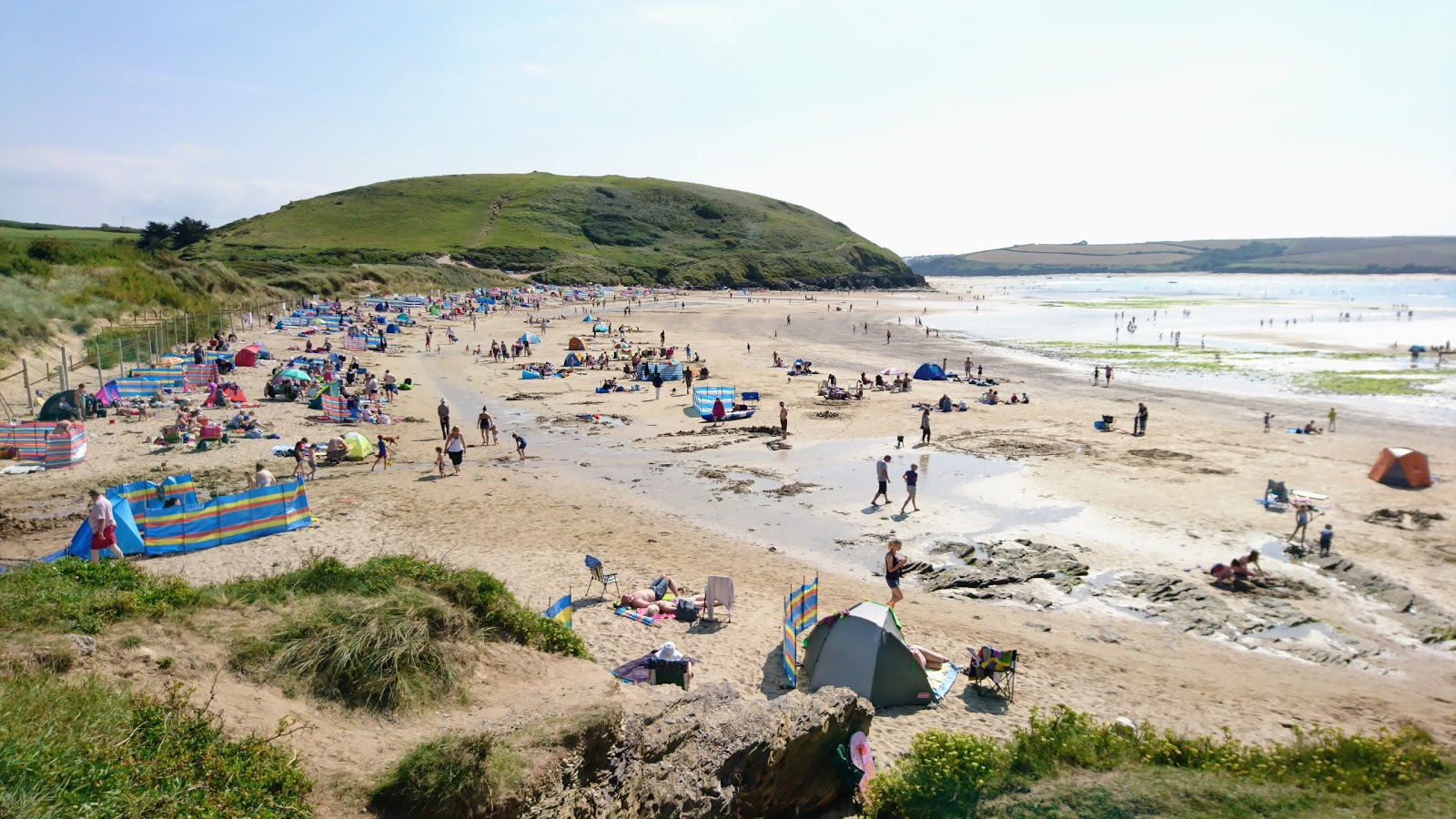 Photo of Daymer Bay with turquoise water surface