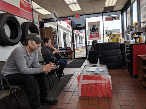 Auto Repair Shop «Metro 25 Firestone Tire & Services Center», reviews and photos, 11011 Telegraph Rd, Taylor, MI 48180, USA