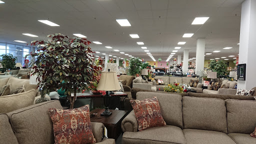 Furniture Store «Schewel Furniture Company», reviews and photos, 540 Lutz Ave, Martinsburg, WV 25404, USA