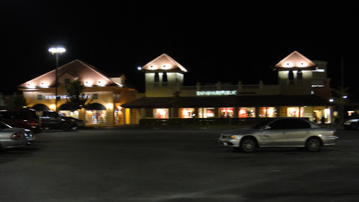 Sportswear Store «Columbia Sportswear Outlet Store at Prime Outlets San Marcos», reviews and photos, 3939 I-35 #340, San Marcos, TX 78666, USA