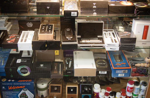 Tobacco Shop «The Outer Limits», reviews and photos, 2540 Cottage Way, Sacramento, CA 95825, USA