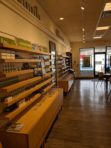 Shopping Mall «White City Shopping Center», reviews and photos, 50 Boston Turnpike, Shrewsbury, MA 01545, USA