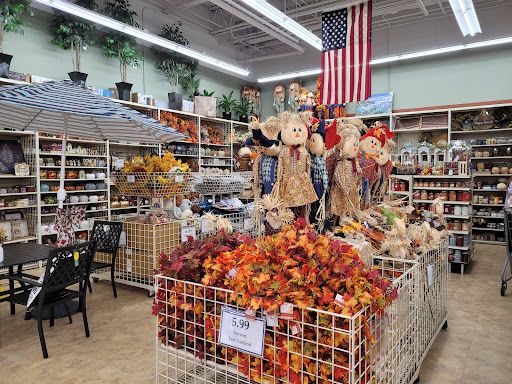 Home Goods Store «Christmas Tree Shops», reviews and photos, 130 E Altamonte Dr #1300, Altamonte Springs, FL 32701, USA