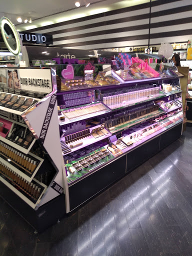 Cosmetics Store «SEPHORA», reviews and photos, 2800 W Big Beaver Rd, Troy, MI 48084, USA