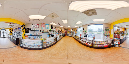 Vaporizer Store «Lil Buddha Vapor & Smoke Shop», reviews and photos, 6916 Big Bend Rd, Gibsonton, FL 33534, USA