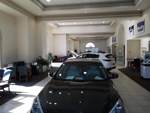 Car Dealer «Williamsburg Chrysler Jeep Dodge Ram Kia», reviews and photos, 3012 Richmond Rd, Williamsburg, VA 23185, USA