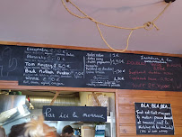 Mangez et cassez-vous à Paris menu