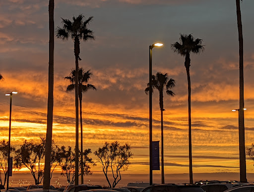 Shopping Mall «Crystal Cove Shopping Center», reviews and photos, 7845-8085 East Coast Hwy, Newport Beach, CA 92657, USA