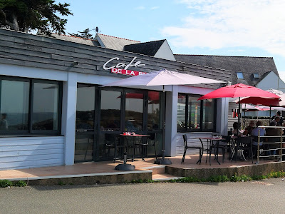 Café de la Plage à Batz-sur-Mer