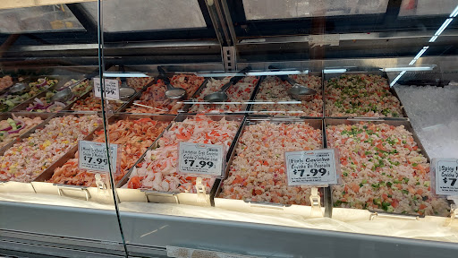 Supermarket «Vallarta Supermarkets», reviews and photos, 2705 S H St, Bakersfield, CA 93304, USA