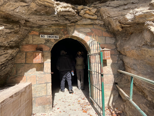 Resort «Smoke Hole Caverns», reviews and photos, 8290 N Fork Hwy, Cabins, WV 26855, USA