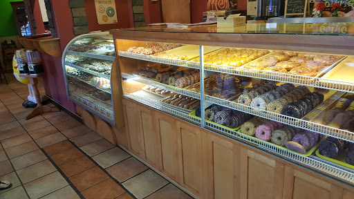 Donut Shop «Donut Burst», reviews and photos, 1870 S Garrison St, Lakewood, CO 80232, USA