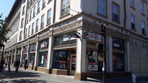 GameStop, 2200 Shattuck Ave, Berkeley, CA 94704, USA, 