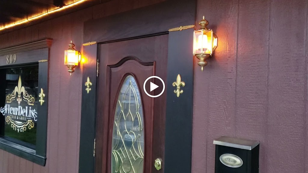 Fleur De Lis Bar & Grill 39567