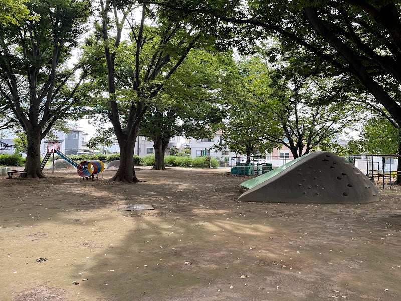 川萩公園