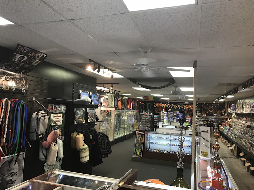 Pipe Supplier «Highlander Smoke Shop», reviews and photos, 802 16th St, Greeley, CO 80603, USA