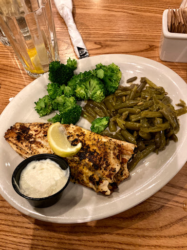 American Restaurant «Cracker Barrel Old Country Store», reviews and photos, 6941 Charlotte Pike, Nashville, TN 37209, USA