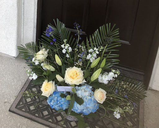 Florist «Point Loma Village Florist», reviews and photos, 3020 Cañon St, San Diego, CA 92106, USA