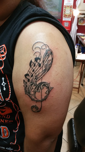 Tattoo Shop «Valley Ink Tattoo Studio», reviews and photos, 514 N Cage Blvd, Pharr, TX 78577, USA