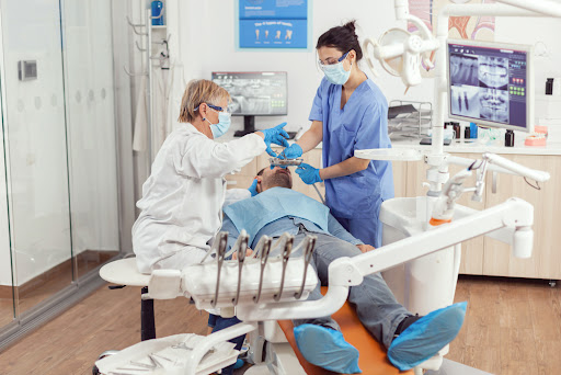 Clínica Dental Santiago Seoane Trigo (Vila de Cruces) en Vila de Cruces, Pontevedra