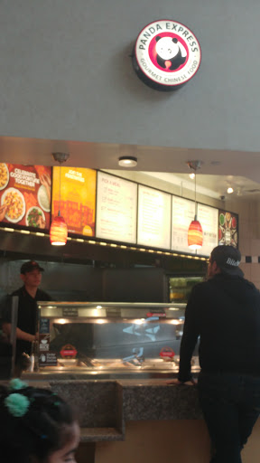 Shopping Mall «Freehold Raceway Mall», reviews and photos, 3710 U.S. 9, Freehold, NJ 07728, USA