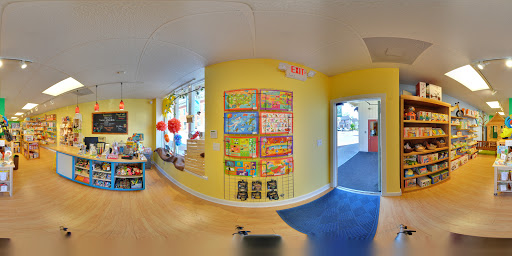 Toy Store «Naturally Curious Kids», reviews and photos, 13 E College Ave, Westerville, OH 43081, USA