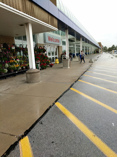 Grocery Store «Meijer», reviews and photos, 1391 Conant St, Maumee, OH 43537, USA