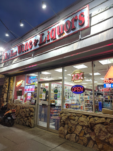 Liquor Store «Red Feast Wine & Liquors», reviews and photos, 129 Christopher Columbus Dr, Jersey City, NJ 07302, USA
