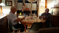 Atmosphère du Restaurant La Cottage du Lac à Ardres - n°10