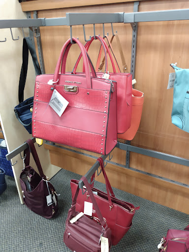 Clothing Store «Burlington Coat Factory», reviews and photos, 1 Padanaram Rd, Danbury, CT 06811, USA