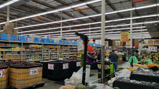 Grocery Store «Superior Grocers», reviews and photos, 4308 Slauson Ave, Maywood, CA 90270, USA